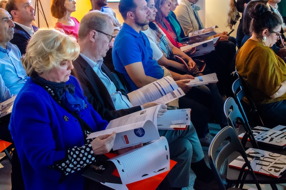 26. Elitis x By the Way