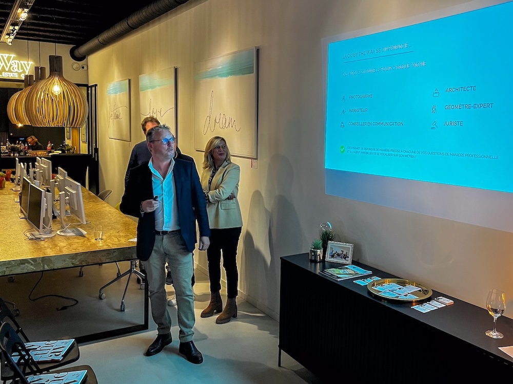 44. Elitis x By the Way