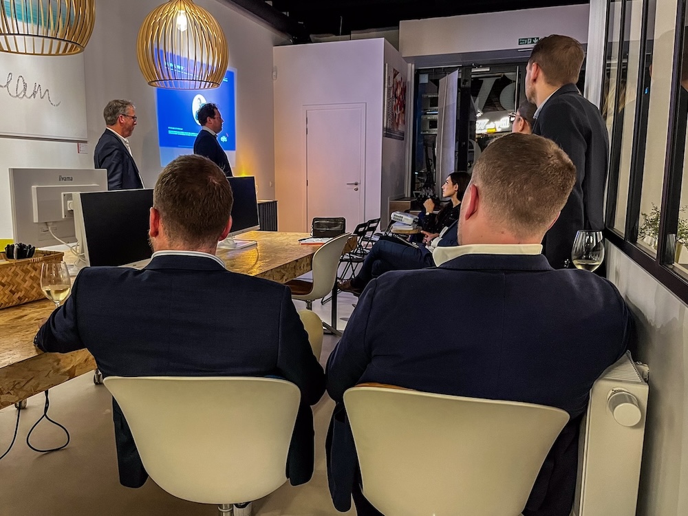 49. Elitis x By the Way