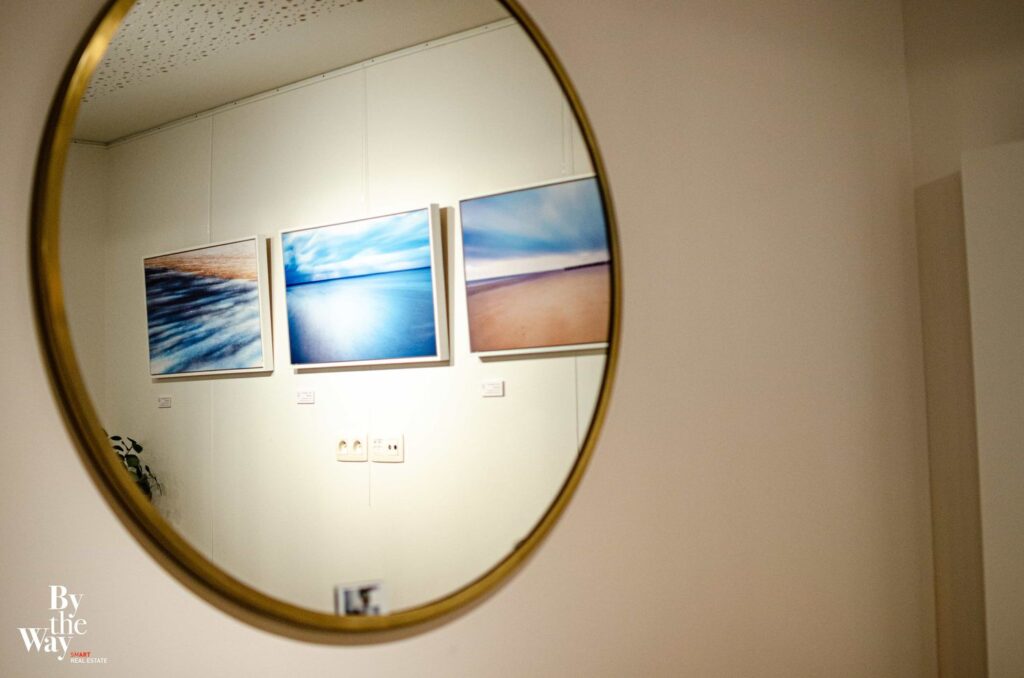 10. By the Way-Vernissage-Henri Weyrich-the sea of tranquility