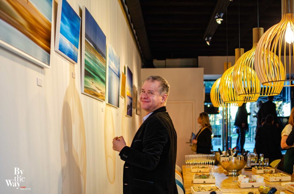 12. By the Way-Vernissage-Henri Weyrich-the sea of tranquility