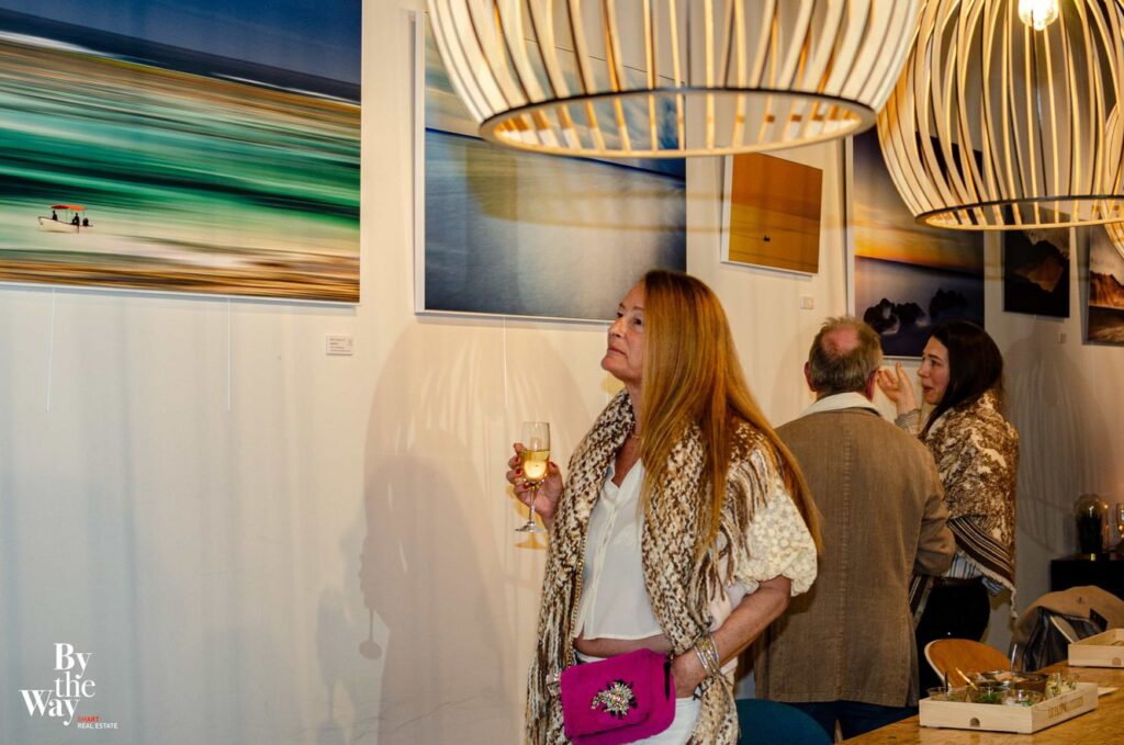 26. By the Way-Vernissage-Henri Weyrich-the sea of tranquility