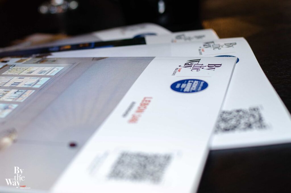 62. By the Way-Vernissage-Henri Weyrich-the sea of tranquility