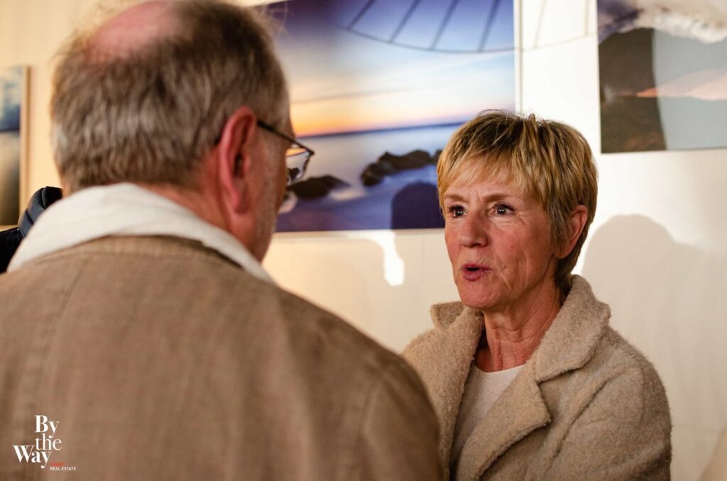 66. By the Way-Vernissage-Henri Weyrich-the sea of tranquility