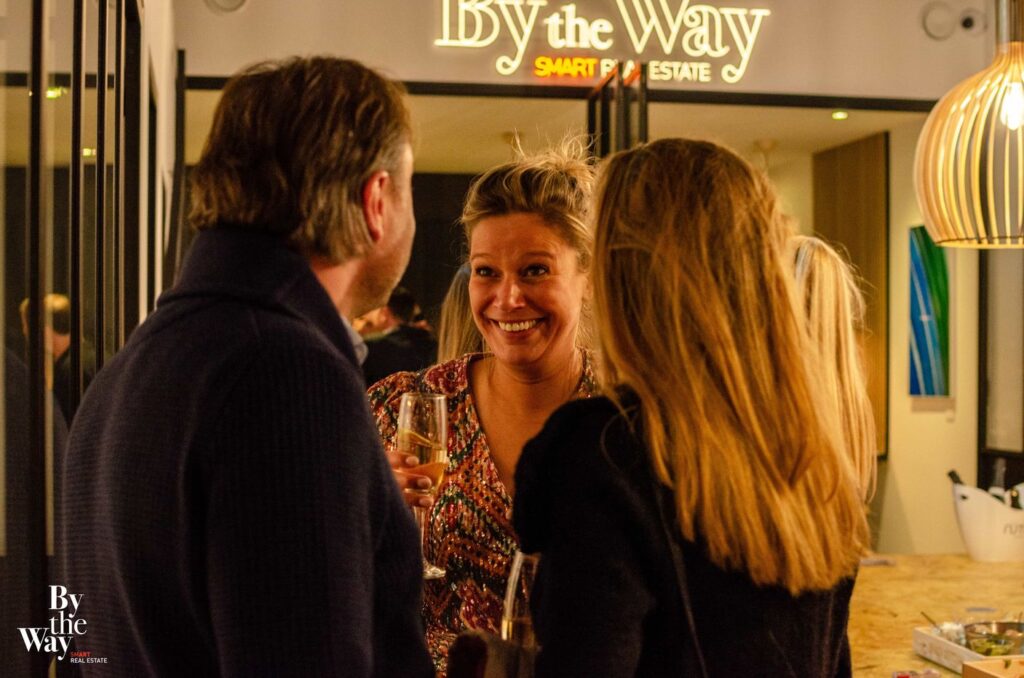 77. By the Way-Vernissage-Henri Weyrich-the sea of tranquility